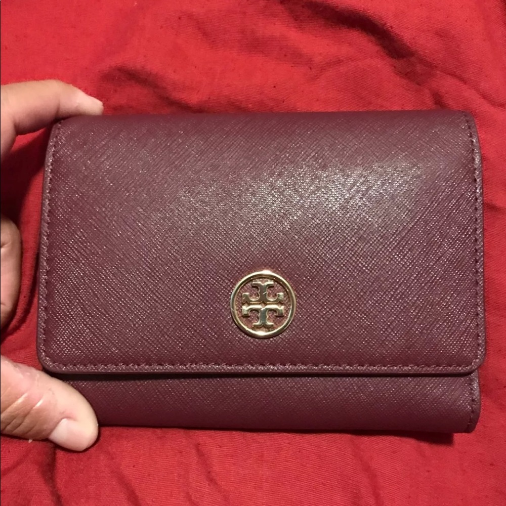 Tory burch Robinson medium wallet